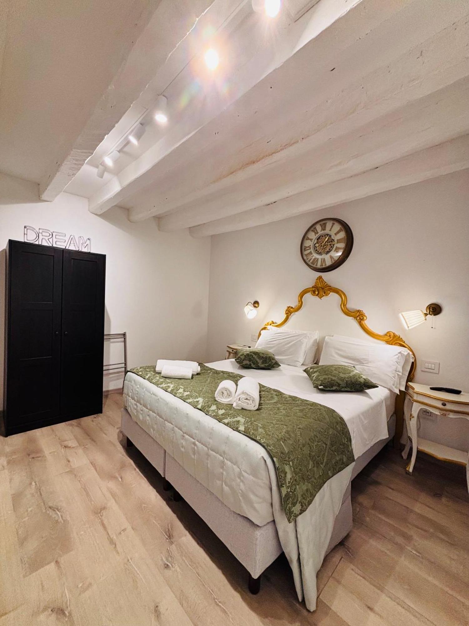 Al Canal Regio - Guest House Venedig Eksteriør billede